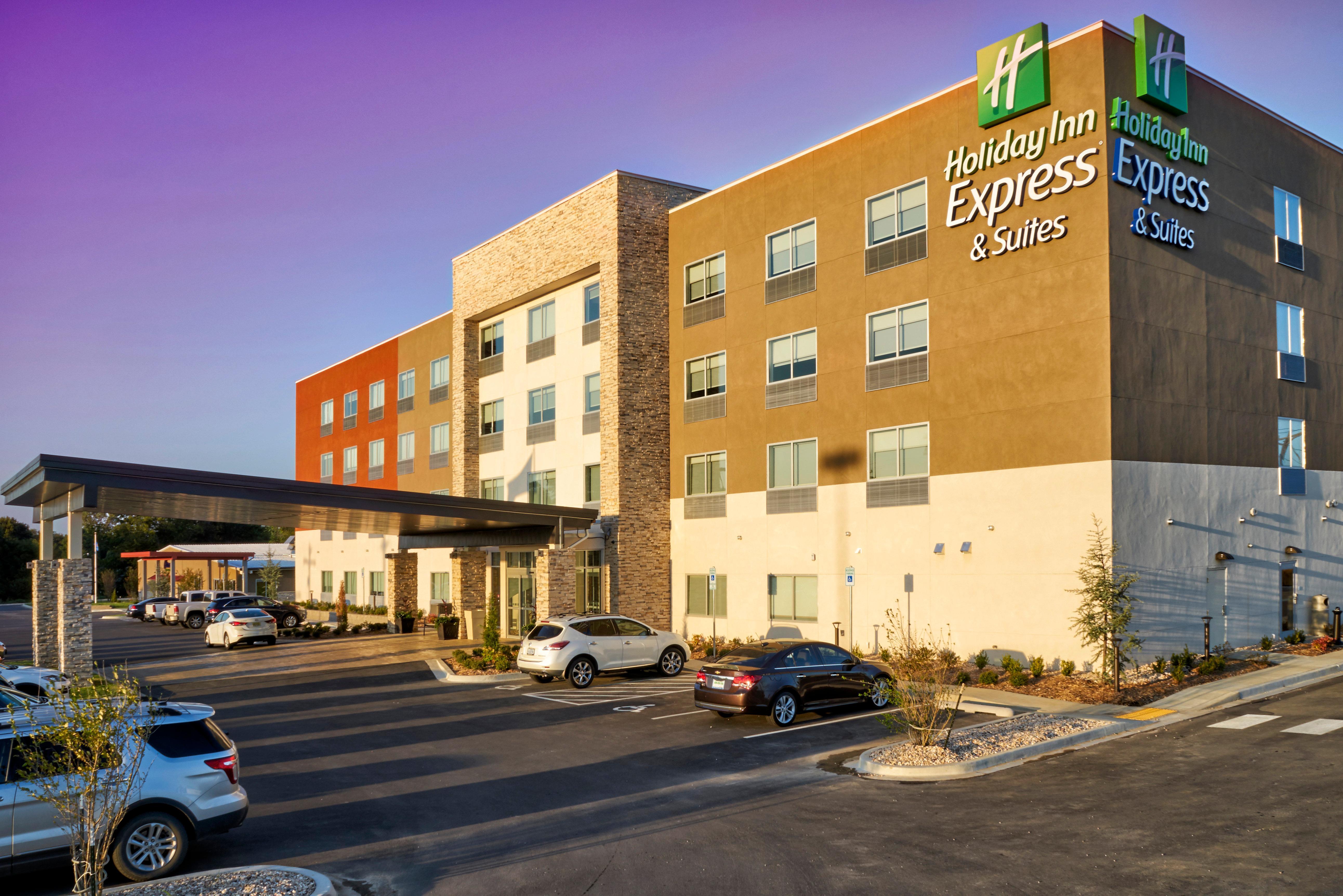 Holiday Inn Express & Suites Tulsa Ne, Claremore, An Ihg Hotel Exterior foto