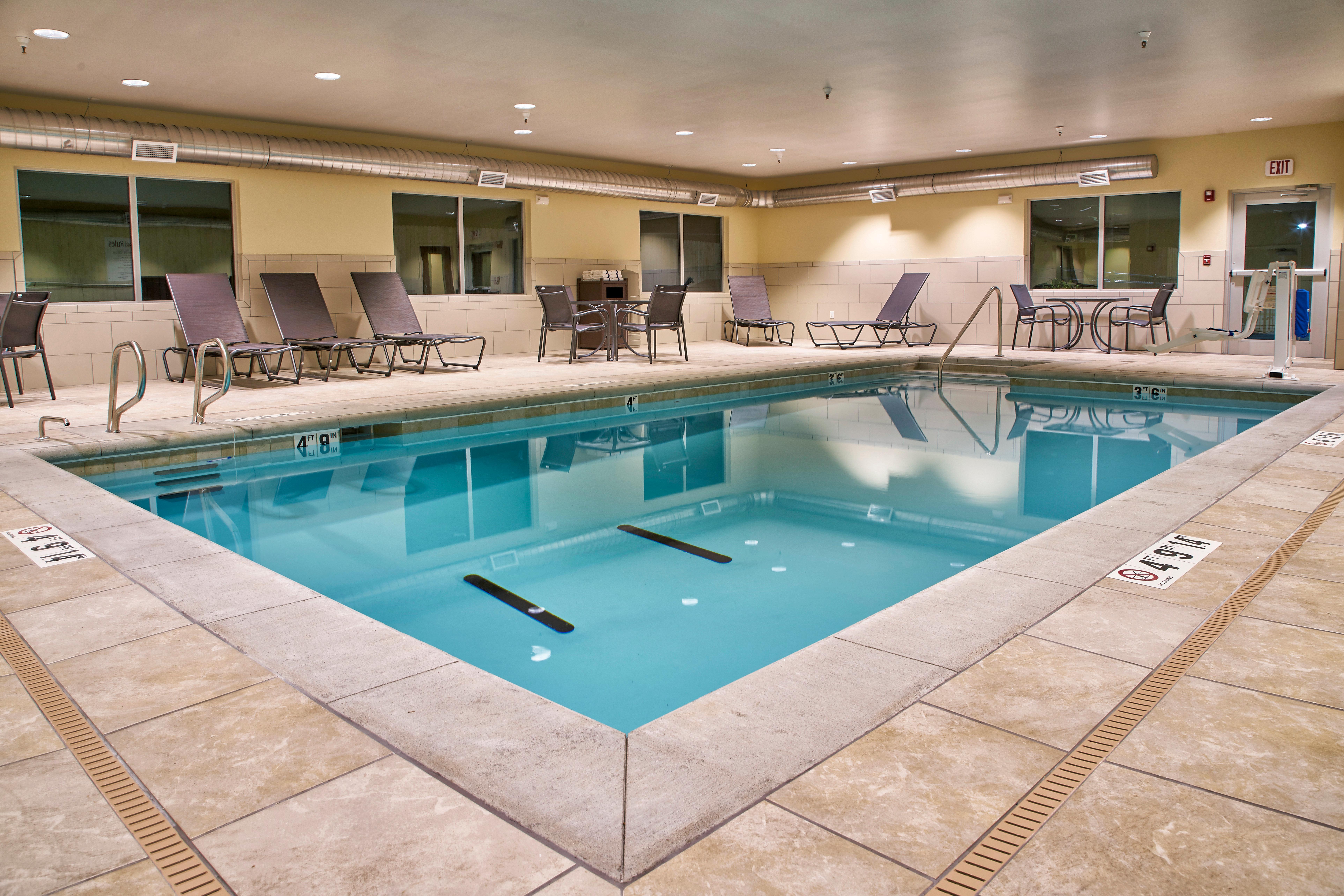 Holiday Inn Express & Suites Tulsa Ne, Claremore, An Ihg Hotel Exterior foto